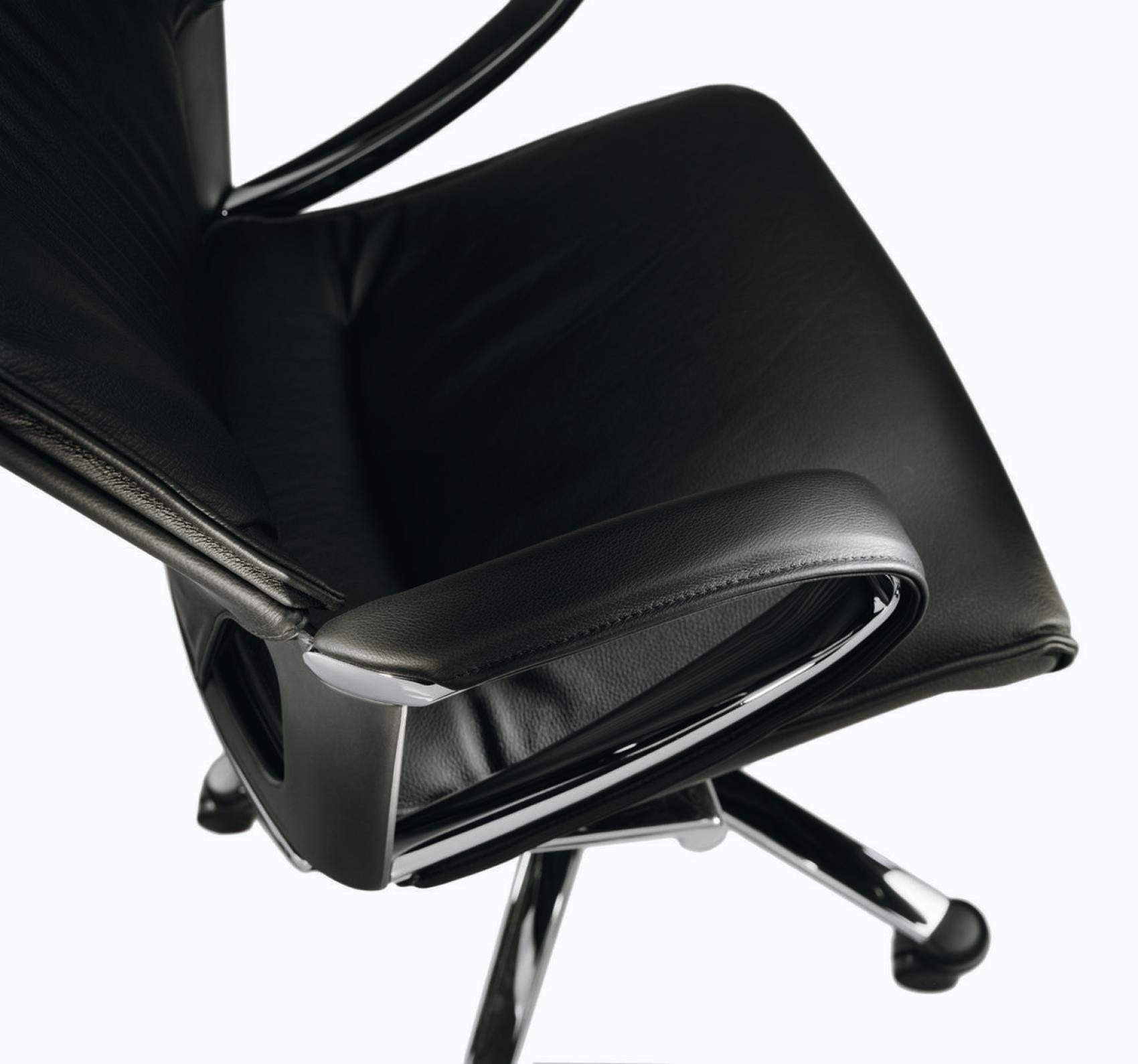 MODUS EXECUTIVE by Wilkhahn 002